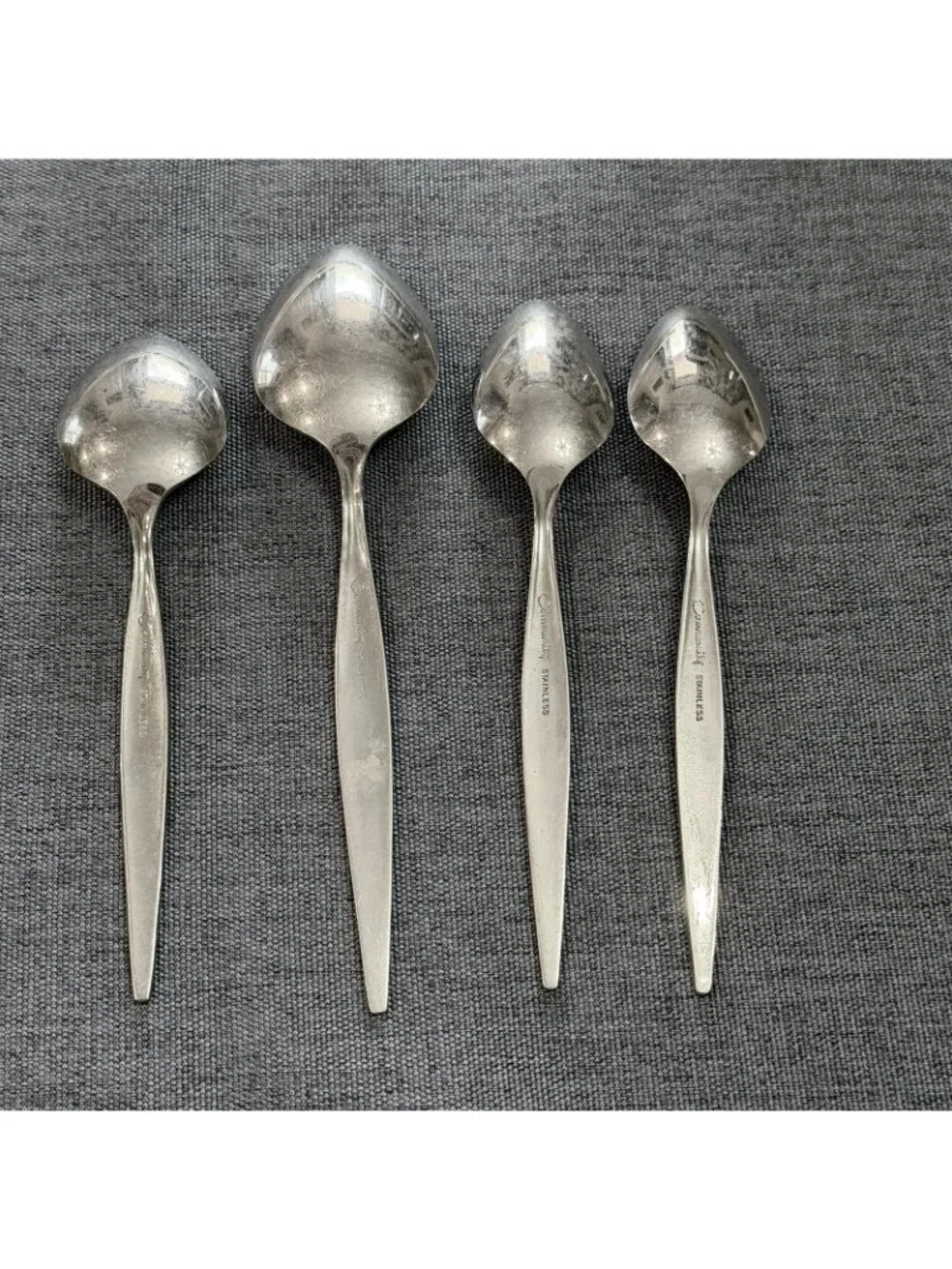 Oneida Community Venetia Stainless Flatware 1 Sugar Spoon 1 Table 2 Teaspoons